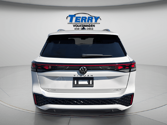 2027 Volkswagen Tiguan SEL R-Line Turbo Photo in Forest VA 24551