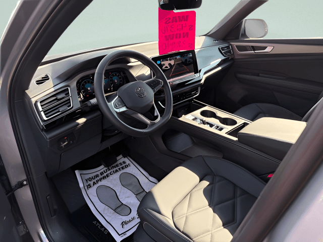 2026 Volkswagen Atlas Cross Sport SE Photo in Forest VA 24551